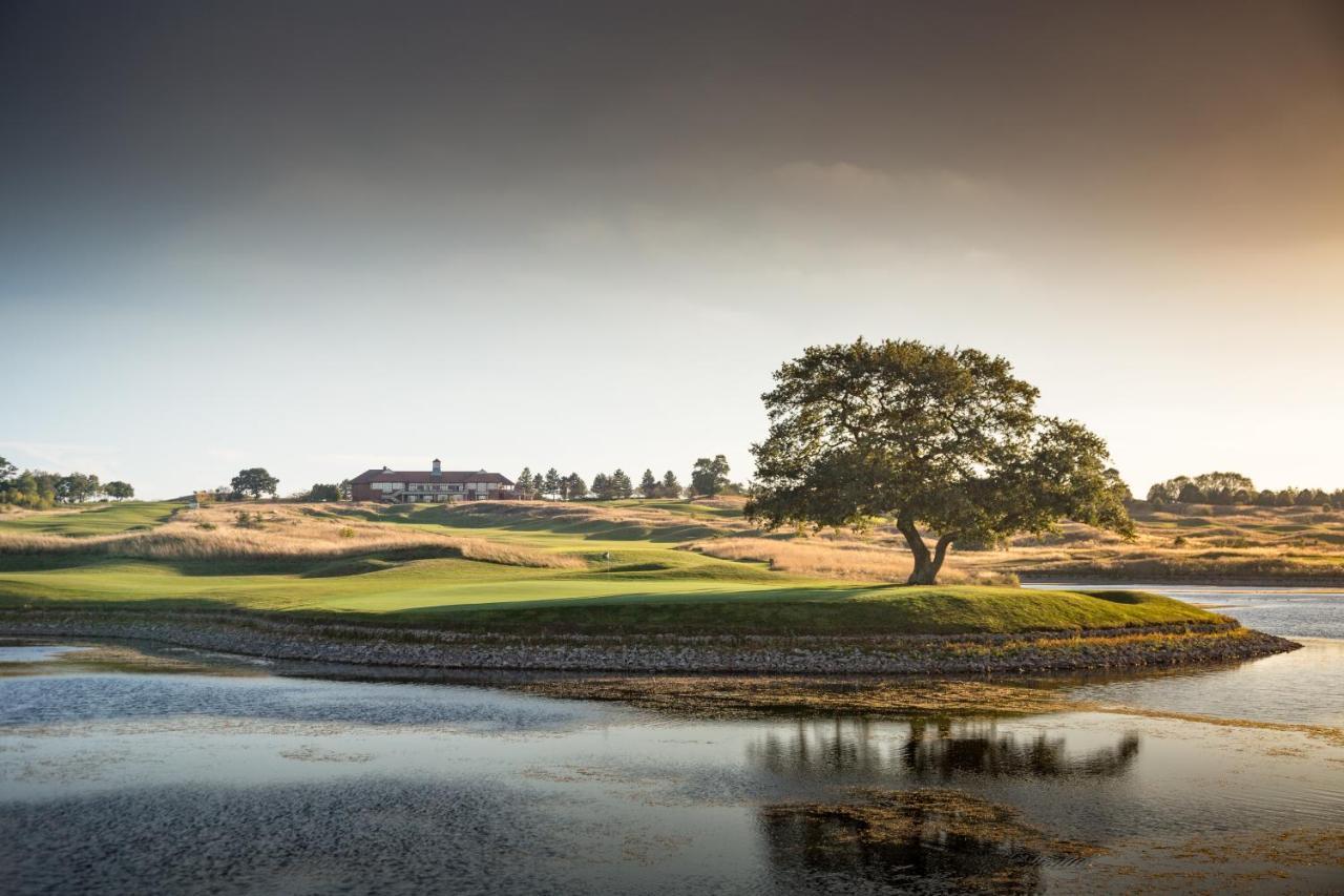 The Oxfordshire Golf & Spa Hotel Тейм Екстер'єр фото